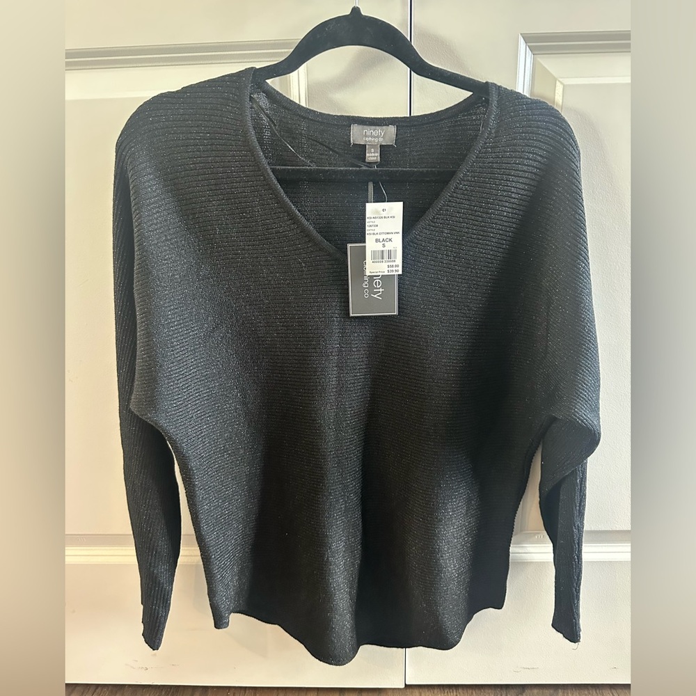 NWT Women’s Black Shimmer Sweater